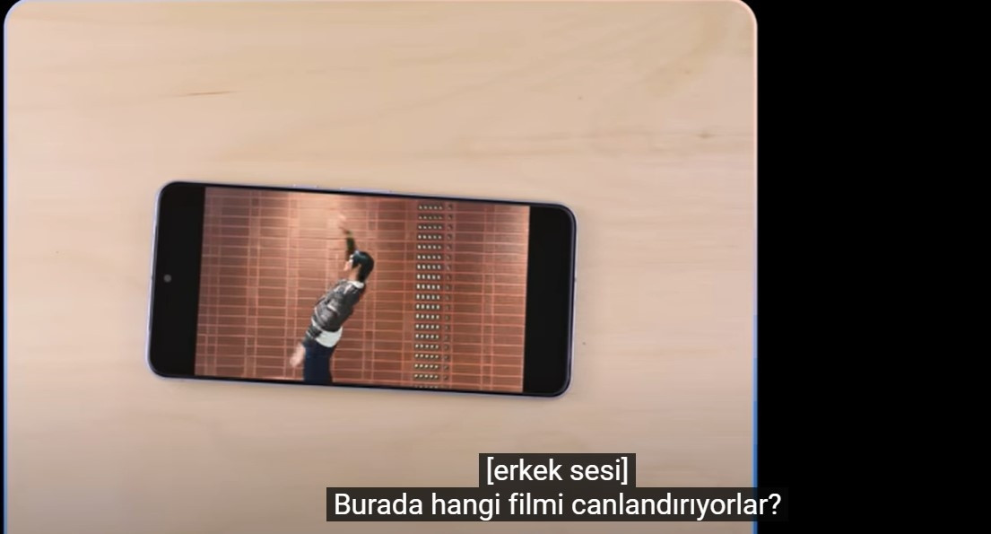 Google Gemini duyuruldu Yapay zeka resmen günlük hayatımıza giriyor.. Google, GPT-4e meydan okuyor