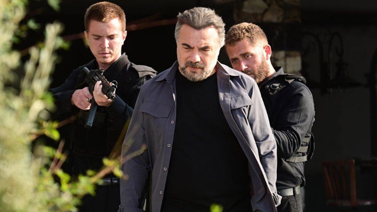 BEN BU CİHANA SIĞMAZAM AYRILAN OYUNCULARI BEN BU CİHANA SIĞMAZAM AYRILAN OYUNCULARI