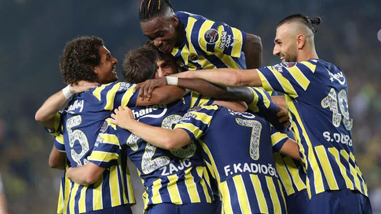 Süper Kupa finali ne zaman, saat kaçta, nerede oynanacak Galatasaray Fenerbahçe süper kupa maçı hangi kanalda, şifresiz mi GS FB Süper Kupa final maçı canlı yayın bilgisi