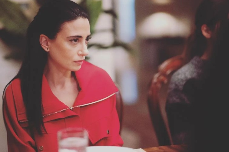 CEREN KARAKOÇ KİMDİR