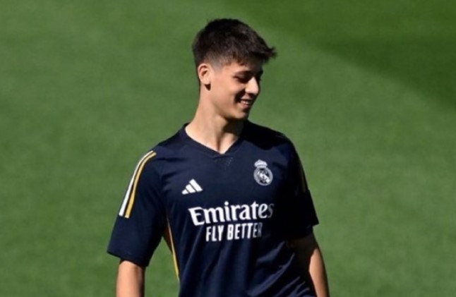 DUYGUSAL ANLAR YAŞAMIŞTI