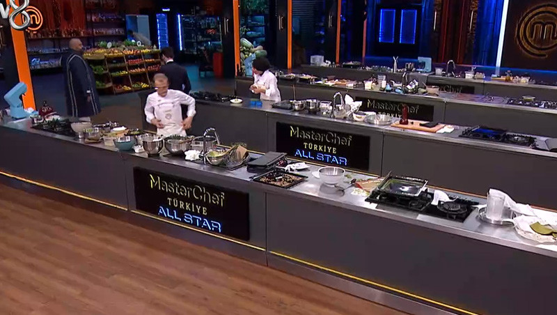 MASTERCHEF KİM ELENDİ