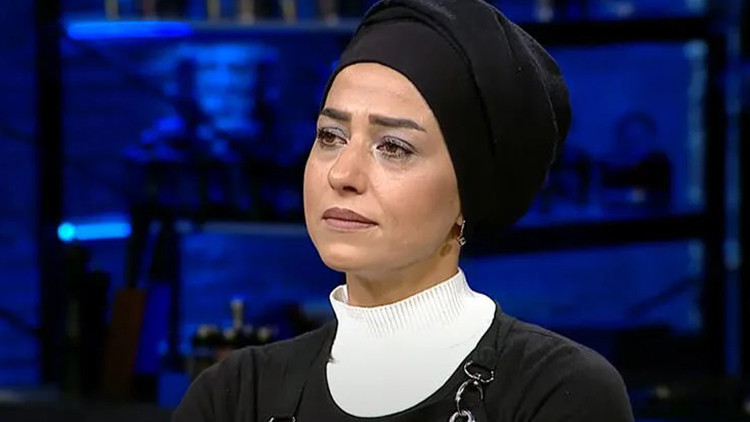 MASTERCHEF ESRA KİMDİR