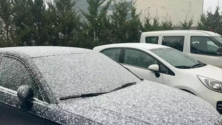 TRAKYADA KAR YAĞIŞI VE KUVVETLİ RÜZGAR