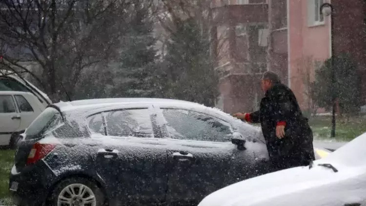 BUGÜN TEKİRDAĞDA OKULLAR TATİL Mİ 10 Ocak Çarşamba Tekirdağda okul var mı,  hangi ilçelerde okullar tatil Tekirdağ Valiliğinden açıklama