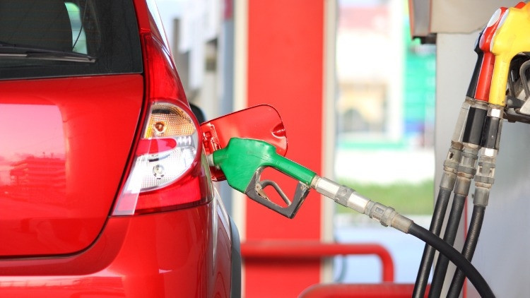 AKARYAKIT FİYATLARI 23 Ocak 2024 || Motorine (mazota), benzine zam geldi mi, fiyatı ne kadar oldu
