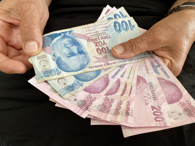 SGK EMEKLİ MAAŞI EK ZAM HESAPLAMA 2024 ŞUBAT YENİ (49,25 güncel zam) || SSK BAĞKUR emekli maaşı zam farkı nasıl hesaplanır, öğrenilir 4A, 4B emekli aylığı ek ödeme nedir, ne zaman alınır İşte 2024 emekli maaşı ek zam tablosu SGK EMEKLİ MAAŞI EK ZAM HESAPLAMA 2024 ŞUBAT YENİ (49,25 güncel zam) || SSK BAĞKUR emekli maaşı zam farkı nasıl hesaplanır, öğrenilir 4A, 4B emekli aylığı ek ödeme nedir, ne zaman alınır İşte 2024 emekli maaşı ek zam tablosu