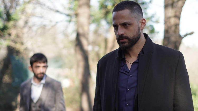 BİR SEVDADIR KONUSU VE OYUNCULARI LİSTESİ || Bir Sevdadır dizisi konusu nedir, karakterler kimler İşte oyuncu kadrosunda yer alan isimler...