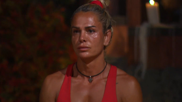 SURVİVOR NAGİHAN DİSKALİFİYE Mİ OLDU, AYRILDI MI || Survivor Nagihan gitti mi Kararını açıkladı... Acun Ilıcalıya bir söz verdi