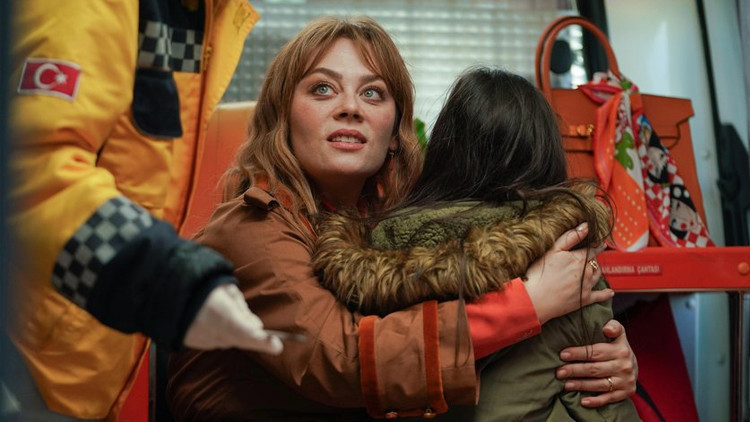 DEMET EVGAR’IN OYNADIĞI TV DİZİLERİ