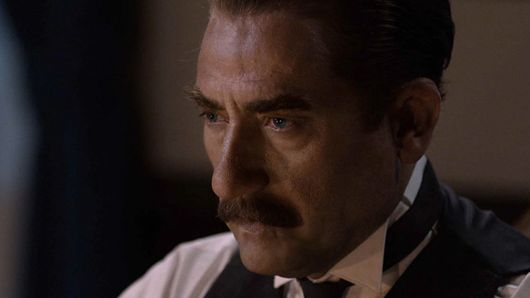 ZAFERİN RENGİ KONUSU NE, NE ANLATIYOR ZAFERİN RENGİ KONUSU NE, NE ANLATIYOR