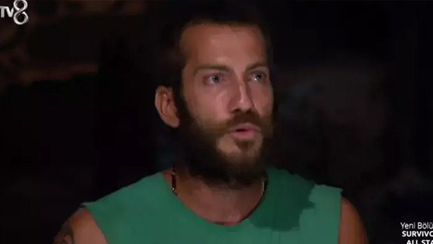 Survivorda acil durum konseyi Survivor Ogeday diskalifiye olacak mı, elenecek mi Ogeday ve Hakan arasında ne oldu Acun Ilıcalı kararı açıkladı