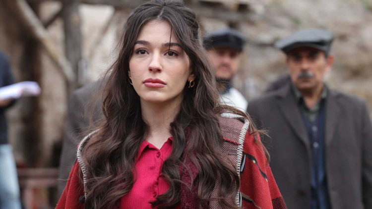 KARA AĞAÇ OYUNCU KADROSU