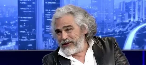 TOLGA SAVACININ OYNADIĞI DİZİ VE FİLMLER HANGİLERİ