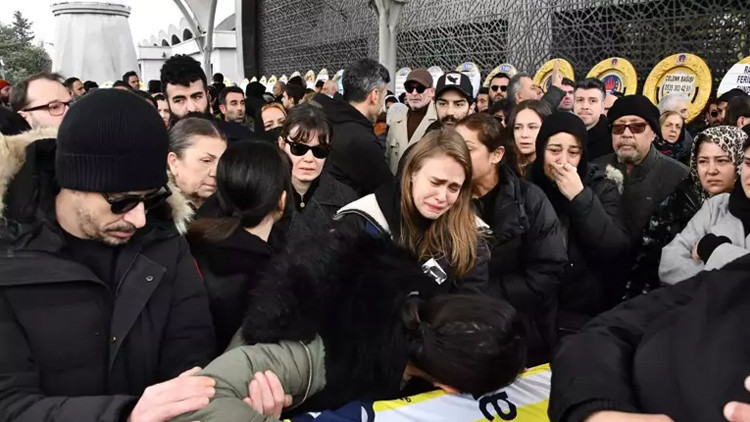 SON YOLCULUĞUNA UĞURLANDI