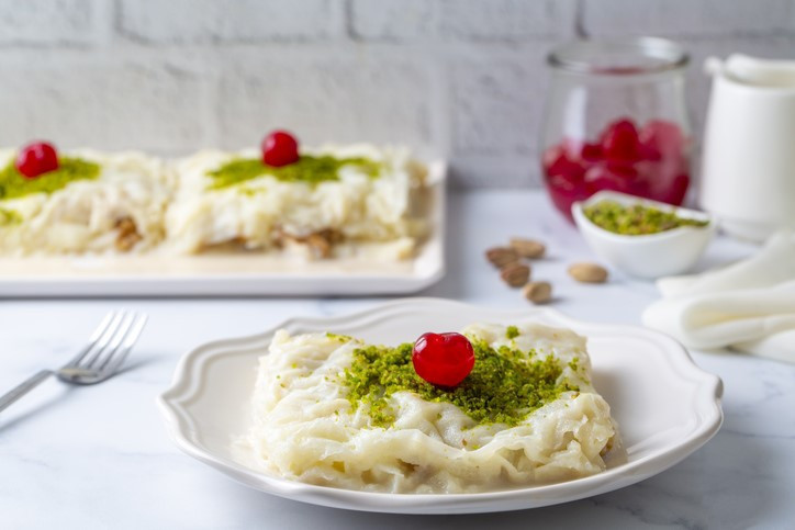 Ustasından güllaç tarifi: 6 yapraklı güllaç tarifi püf noktası Evde güllaç nasıl yapılır