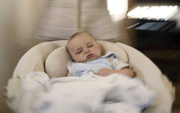 Ebeveynler farkında olmadan bebeklerini ölüm riskiyle karşı karşıya bırakıyor İşte ani bebek ölümü sendromu hakkında bilinmesi gerekenler Ebeveynler farkında olmadan bebeklerini ölüm riskiyle karşı karşıya bırakıyor İşte ani bebek ölümü sendromu hakkında bilinmesi gerekenler