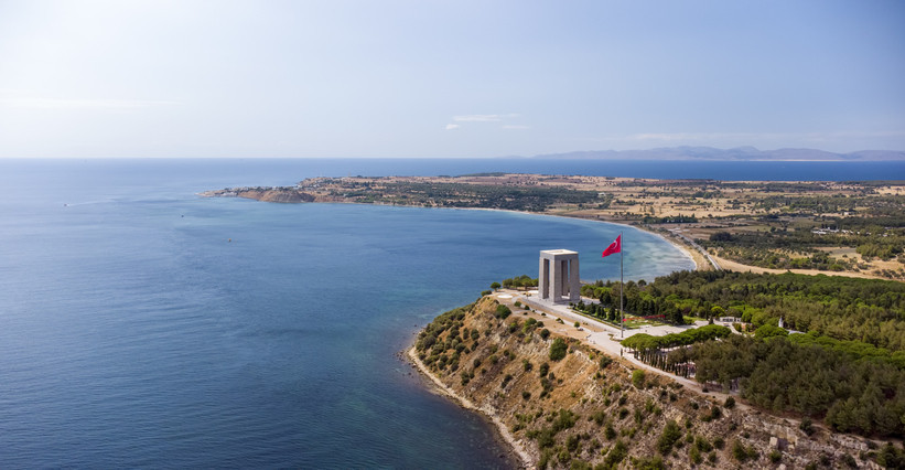 18 Mart Pazartesi için bir ilde tatil kararı geldi 18 Mart 2024 Çanakkale Zaferi resmi tatil mi, hangi illerde okullar tatil, ders var mı Valilikten tatil kararı açıklaması
