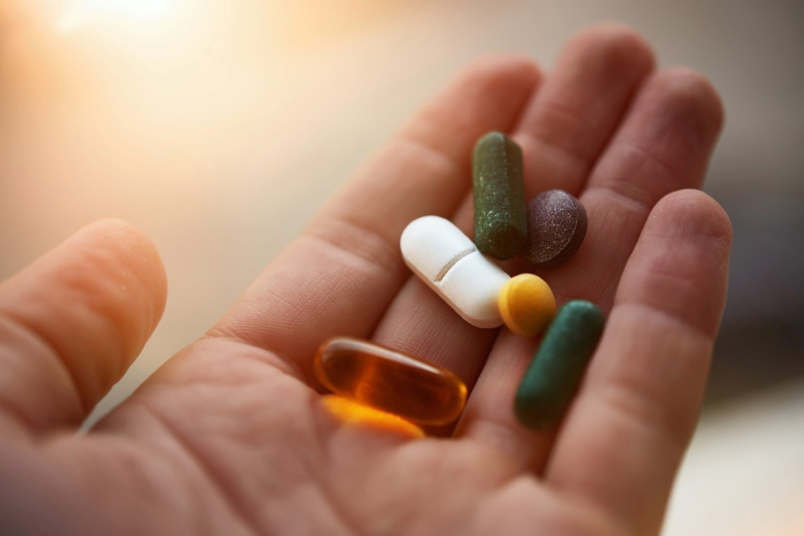 3- Multi-vitaminler kötü beslenmeyi telafi eder ve hastalıkları önler: YANLIŞ