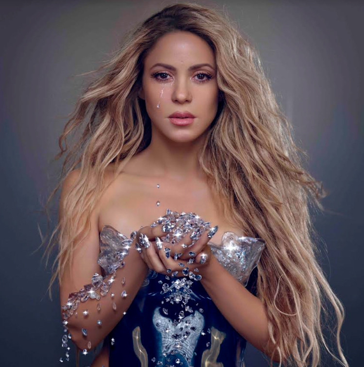 SHAKIRA’NIN YENİ ALBÜMÜ ‘LAS MUJERES YA NO LLORAN’ YAYINDA