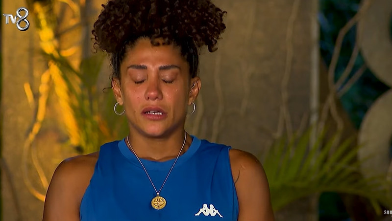 DEPREMDE HAYATINI KAYBEDEN NİLAY AYDOĞANI ANDI