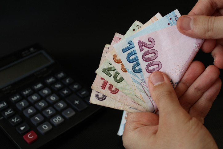 MEMUR MAAŞLARI NORMAL ZAMANINDA ÖDENECEK
