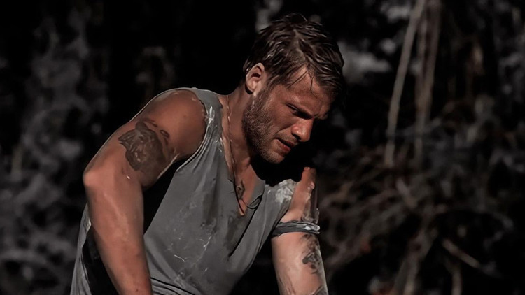 SURVIVOR YUNUS EMRE EVLİ Mİ, EŞİ KİM