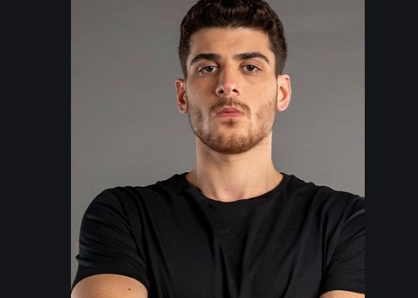 SURVİVOR YİĞİT POYRAZ KİMDİR