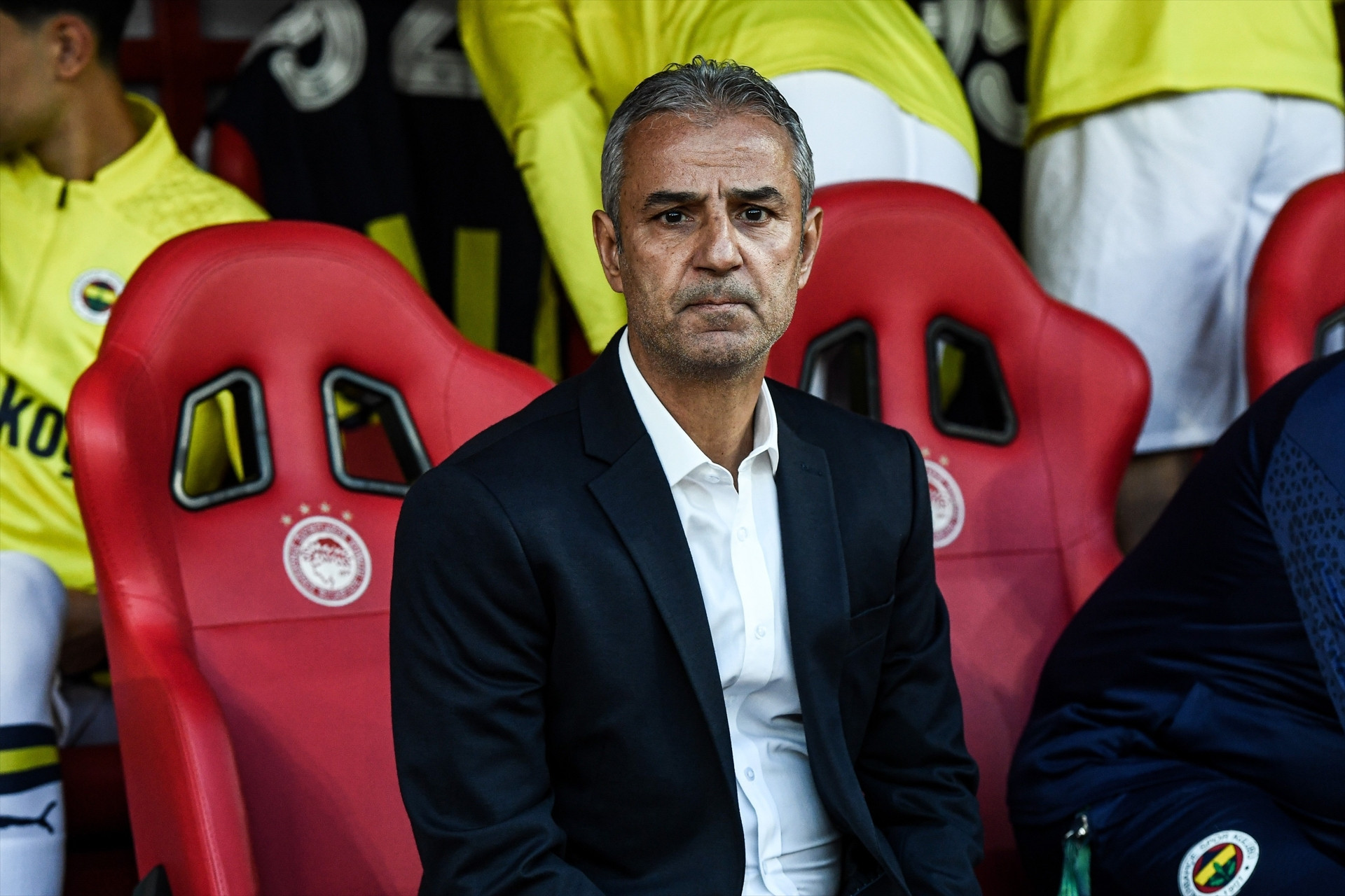 Fenerbahçe - Olympiakos maçında ekranlara yansımayan görüntüler