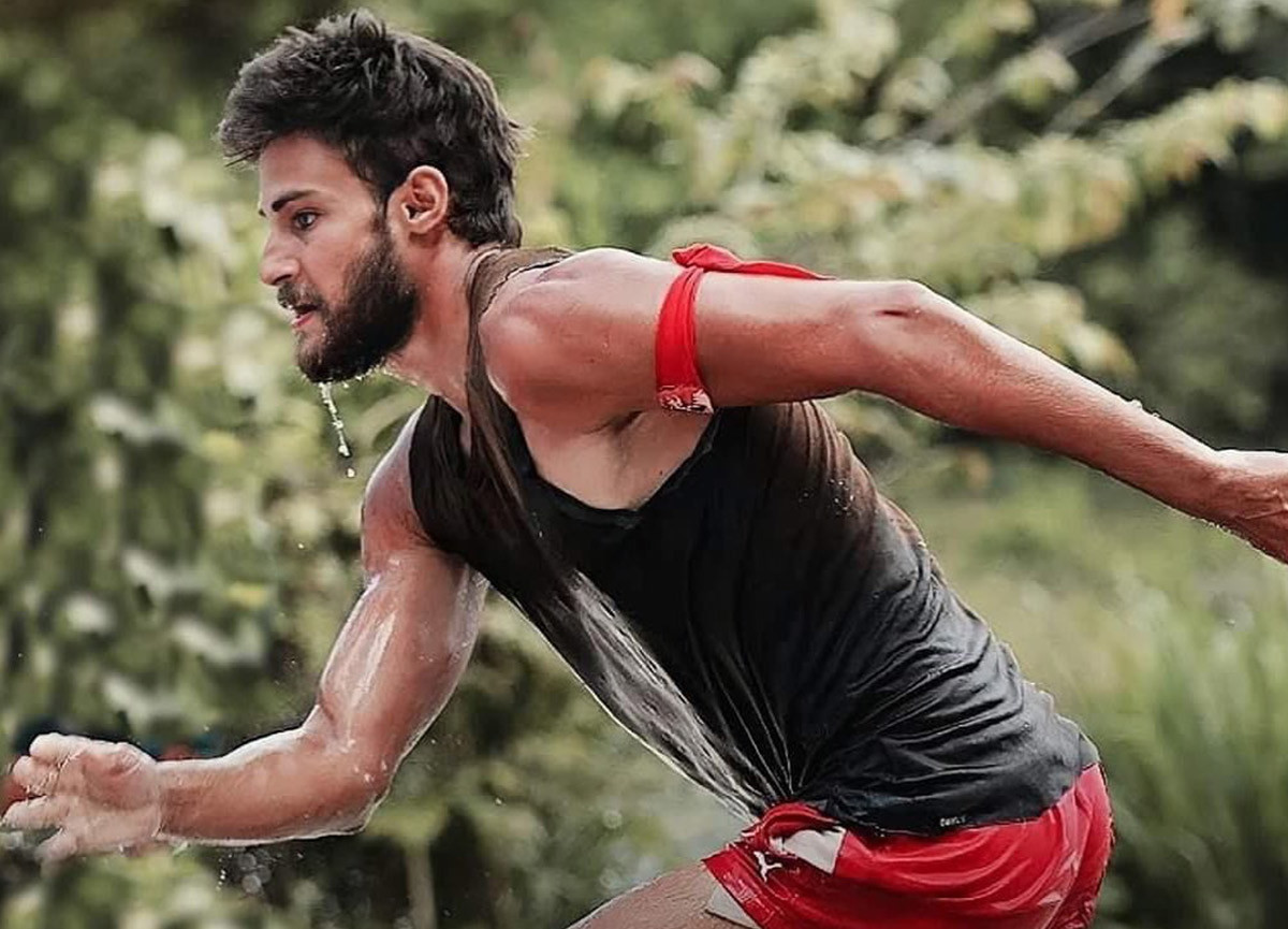 SURVİVOR BATUHAN KARACAKAYA KİMDİR