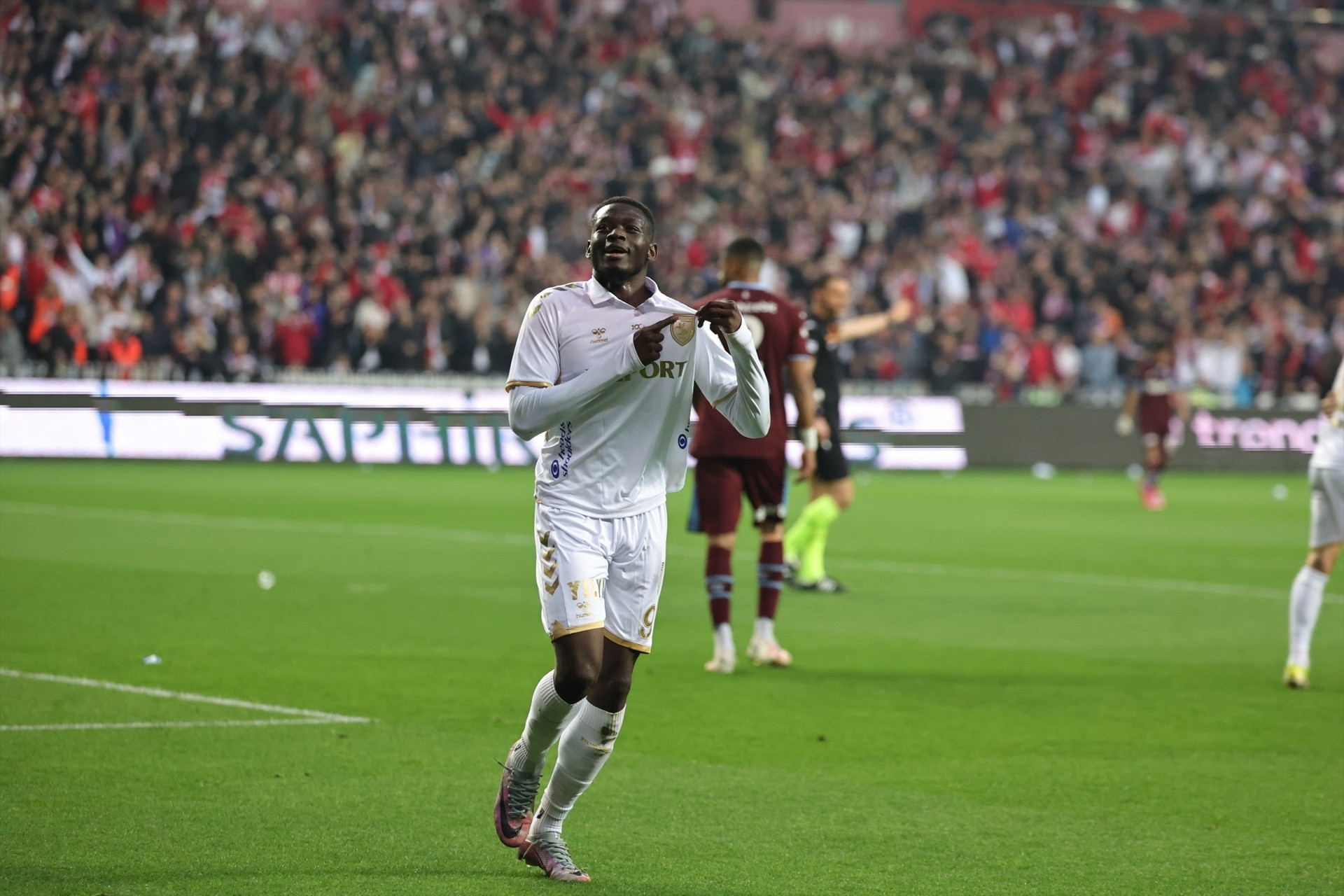 Samsunspor - Trabzonspor maçından öne çıkan fotoğraflar