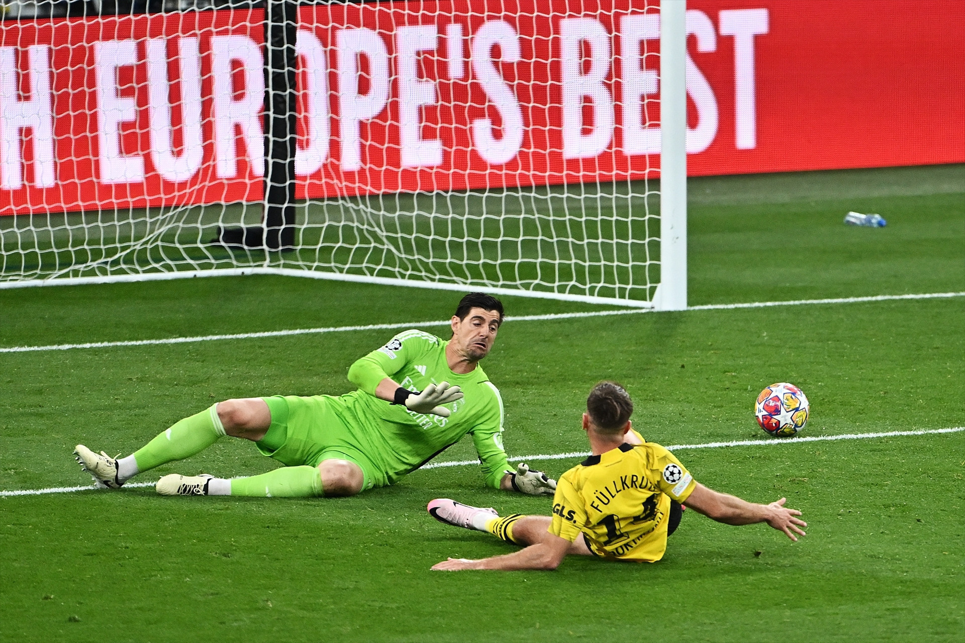 Borussia Dortmund - Real Madrid finalinden ekranlara yansımayanlar