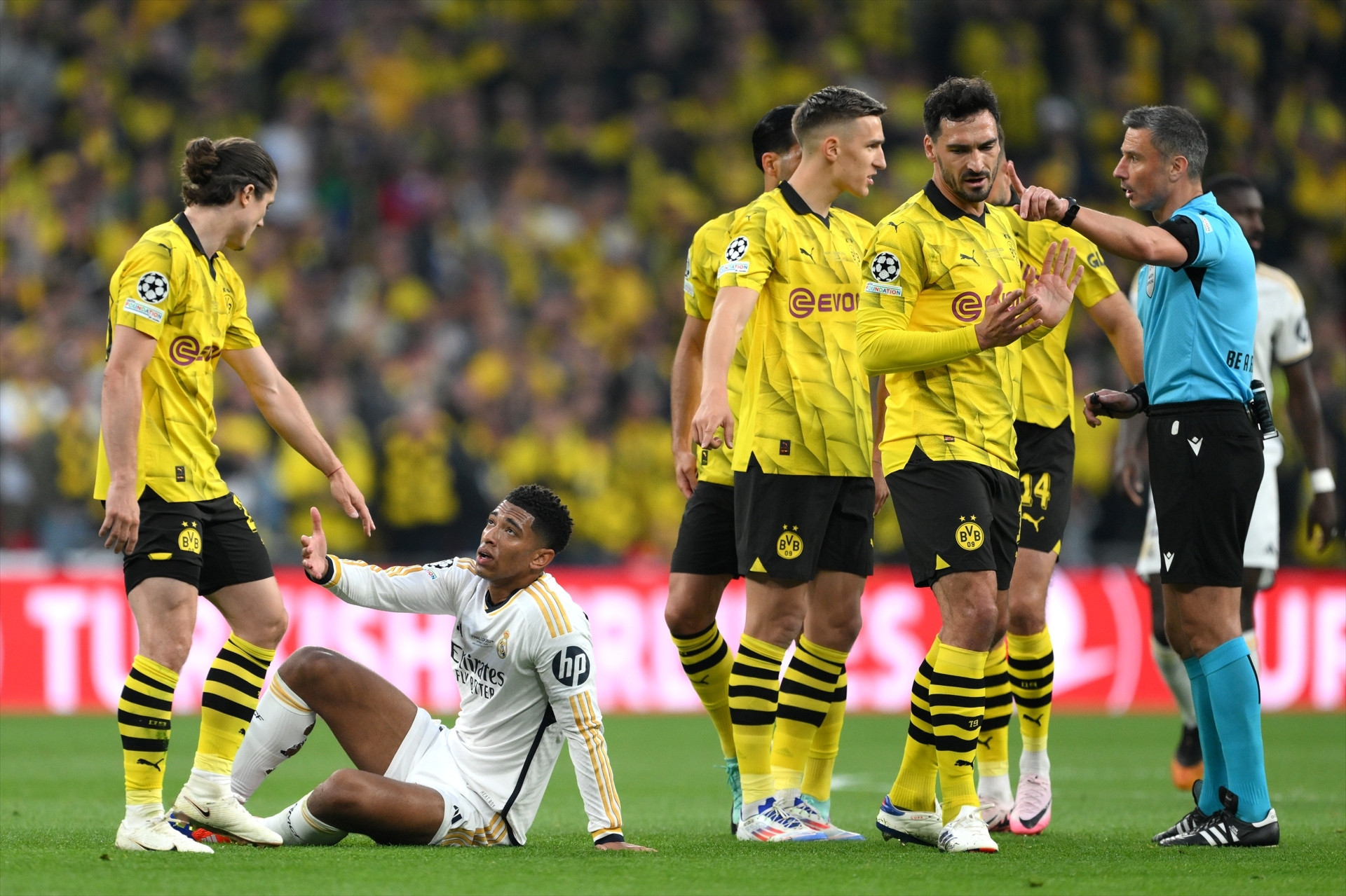 Borussia Dortmund - Real Madrid finalinden ekranlara yansımayanlar