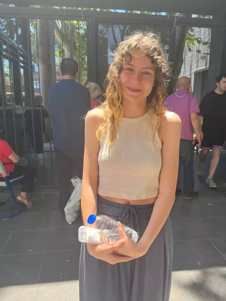 AYT KOLAY MIYDI, ZOR MUYDU YKS sınav yorumları: 2. oturum 9 Haziran 2024 || AYT ve YDT zor muydu, kolay mıydı Sınav Çıkışı Özel AYT sınavı bu yıl nasıldı YKS soru yorumları sosyal medyanın gündeminde