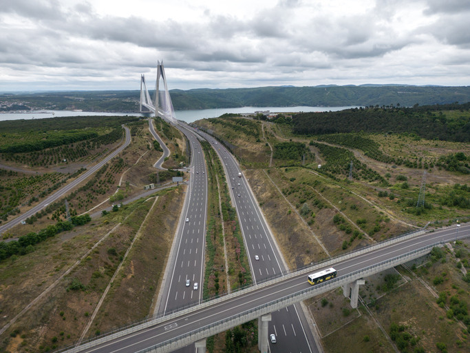 Kurban Bayramı ücretsiz köprüler, otoyollar ve tüneller 2024 || Bayramda hangi yollar ücretsiz, hangi yollar ücretli Kurban Bayramı 3. günü Osmangazi Köprüsü, Çanakkale Köprüsü, Avrasya Tüneli, Kuzey Marmara Otoyolu ücretsiz mi