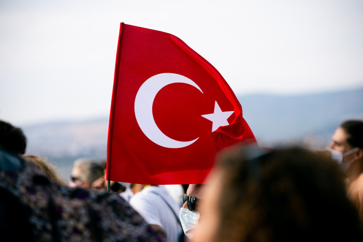 15 Temmuz resmi tatil mi, özel sektör çalışıyor mu 15 Temmuz Pazartesi kimlere tatil, ne bayramı