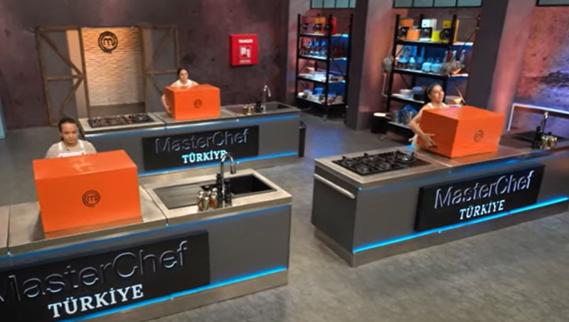 MasterChef üst tura kimler çıktı, düelloyu kimler kazandı Son dakika: 6 Temmuz 2024 MasterChef Türkiyede talaş böreği, islim kebabı, künefe, fırın sütlaç yemeğini kazanan isimler