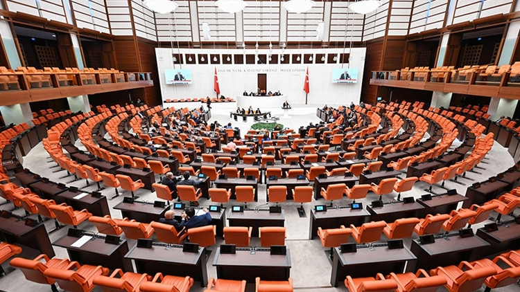 9. YARGI PAKETİ MECLİSTEN GEÇTİ Mİ