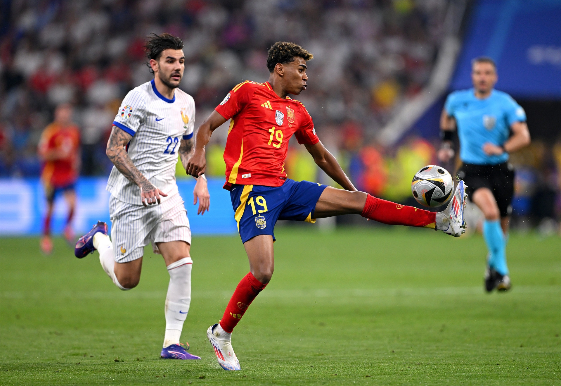 İspanya - Fransa maçında ekranlara yansımayan görüntüler