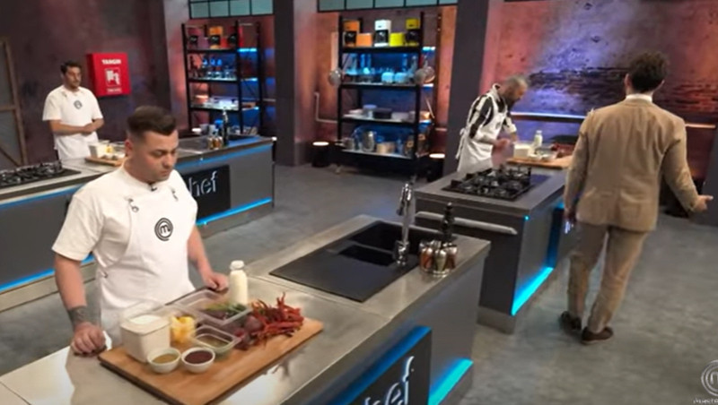 MasterChef kimler kazandı, dün gece üst tura kimler çıktı 9 Temmuz 2024 | MasterChef Türkiyede balık çorbası, Edirne tava ciğeri, deniz mahsulleri pilaki, kadayıf dolması düellosunu kazanan isimler