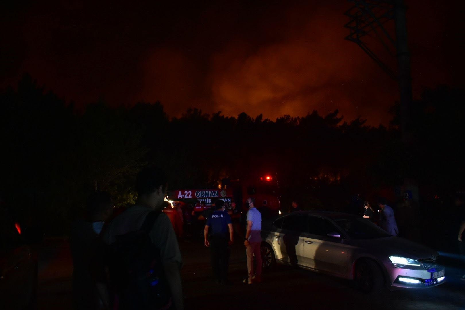 - Kovanlarını kurtarmaya çalıştı