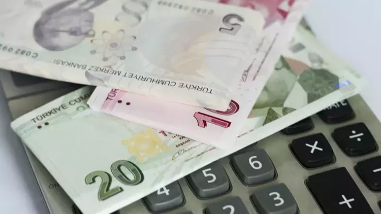 EN DÜŞÜK EMEKLİ AYLIĞI 12.500 LİRA OLDU