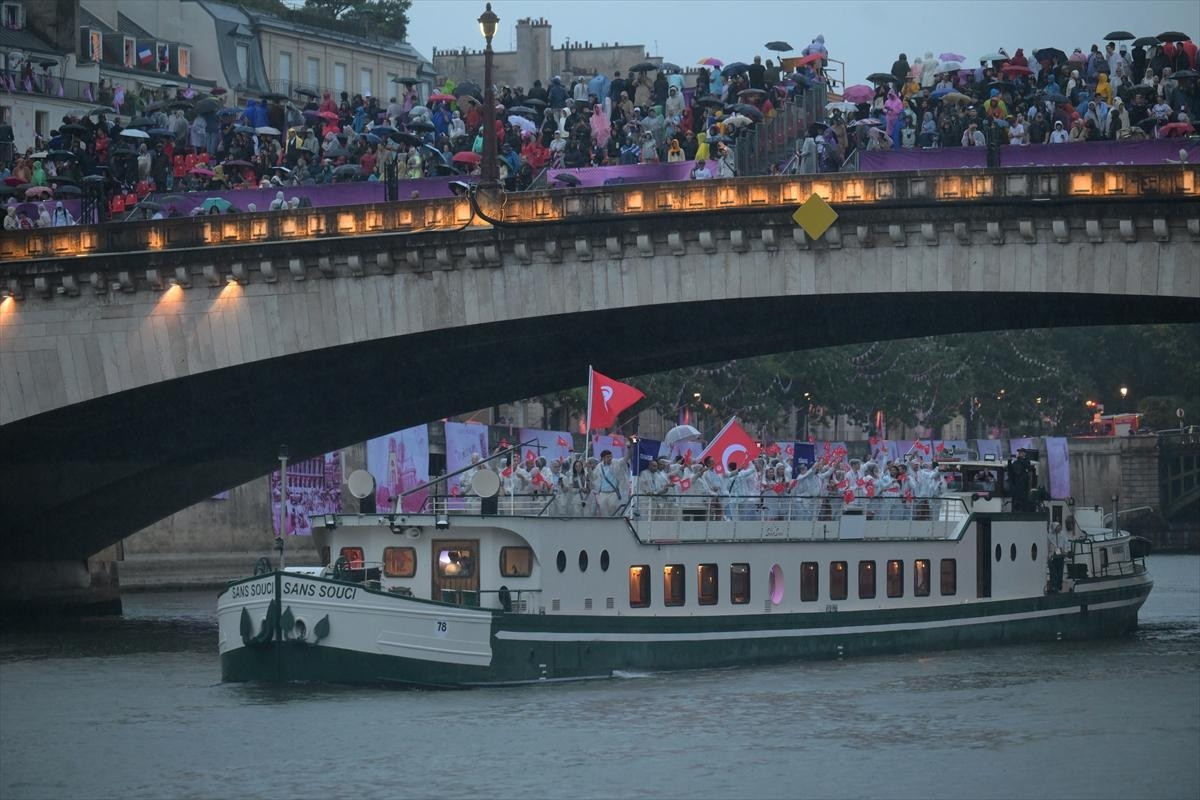 Paris 2024 Olimpiyat Oyunlarında açılış töreni