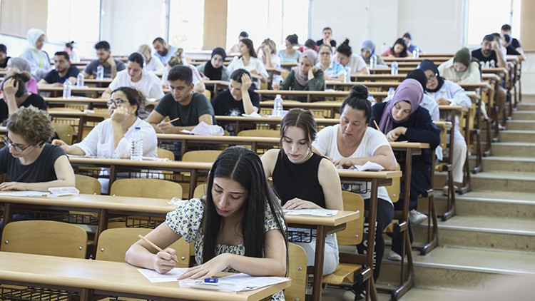 KPSS ÖABT SORULARI VE CEVAPLARI YAYINLANDI