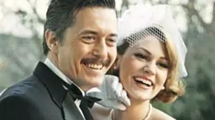 ÖYLE BİR GEÇER ZAMANKİ AYLİN NEDEN ÖLDÜ