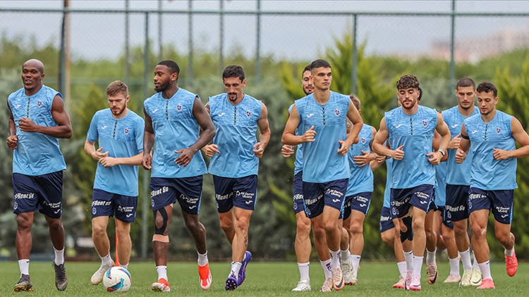 TRABZONSPOR, KONFERANS LİGİ PLAY-OFF TURU İLK MAÇI TRABZONSPOR, KONFERANS LİGİ PLAY-OFF TURU İLK MAÇI