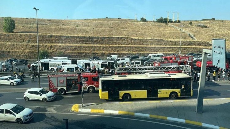 29 AĞUSTOS METROBÜS SEFERLERİ DURDU MU, NE ZAMAN AÇILACAK