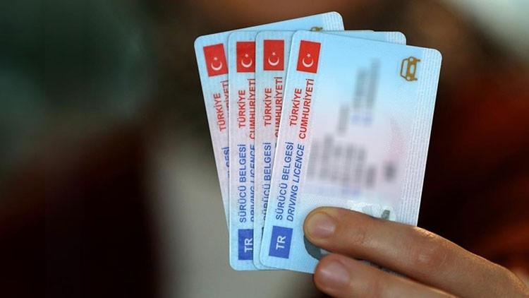 EHLİYET YENİLEME VE DEĞİŞTİRME SON TARİH NE ZAMAN EHLİYET YENİLEME VE DEĞİŞTİRME SON TARİH NE ZAMAN