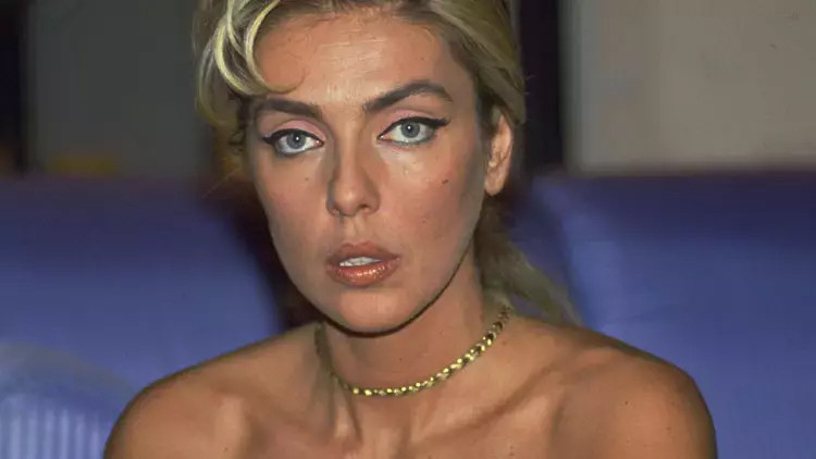 AHU TUĞBA NE ZAMAN VE NEDEN ÖLDÜ