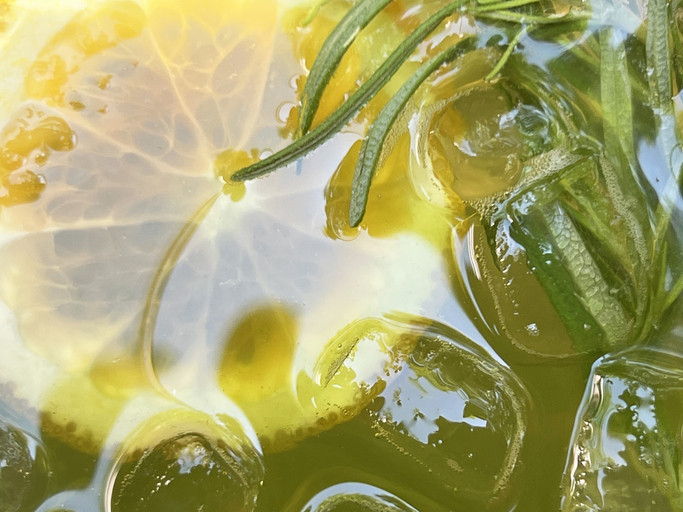 SAÇ İÇİN BİBERİYE SUYU NASIL YAPILIR, KAÇ DAKİKA KAYNATILIR SAÇ İÇİN BİBERİYE SUYU NASIL YAPILIR, KAÇ DAKİKA KAYNATILIR